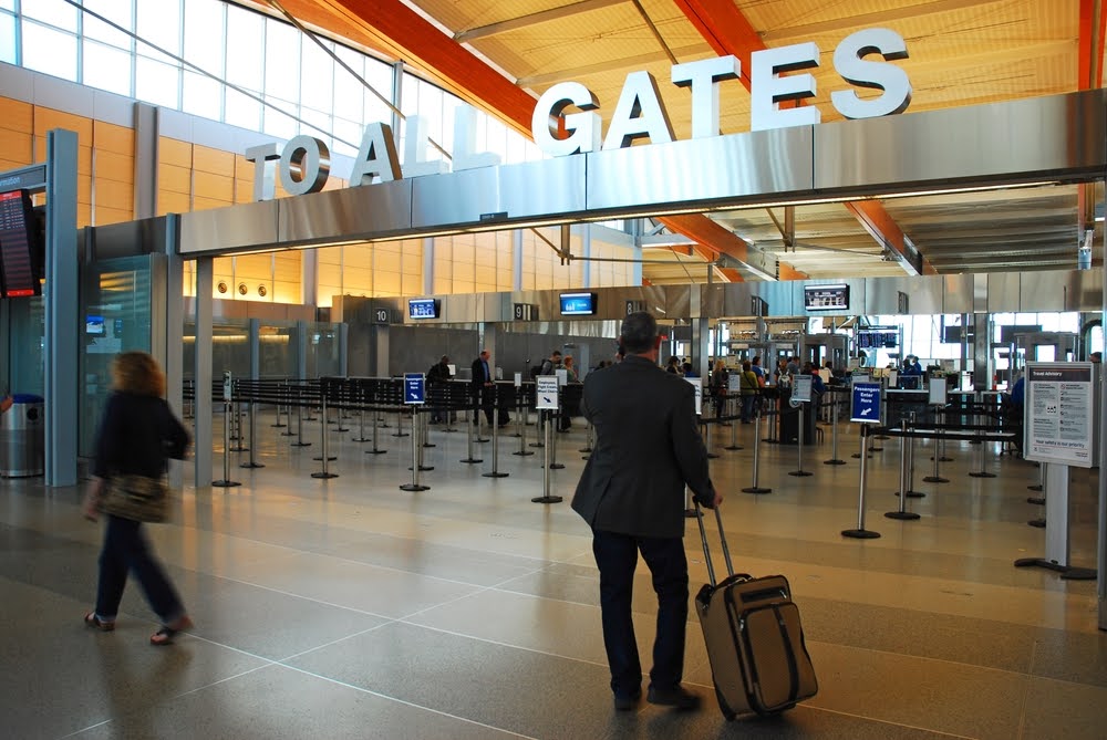 main entrance to all gates at Raleigh Airport